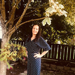 Meet your Posher, Yolanda